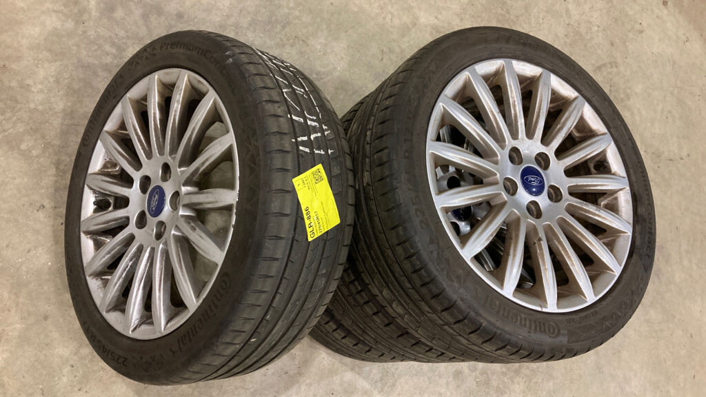 Ford Mondeo 2014 Musta