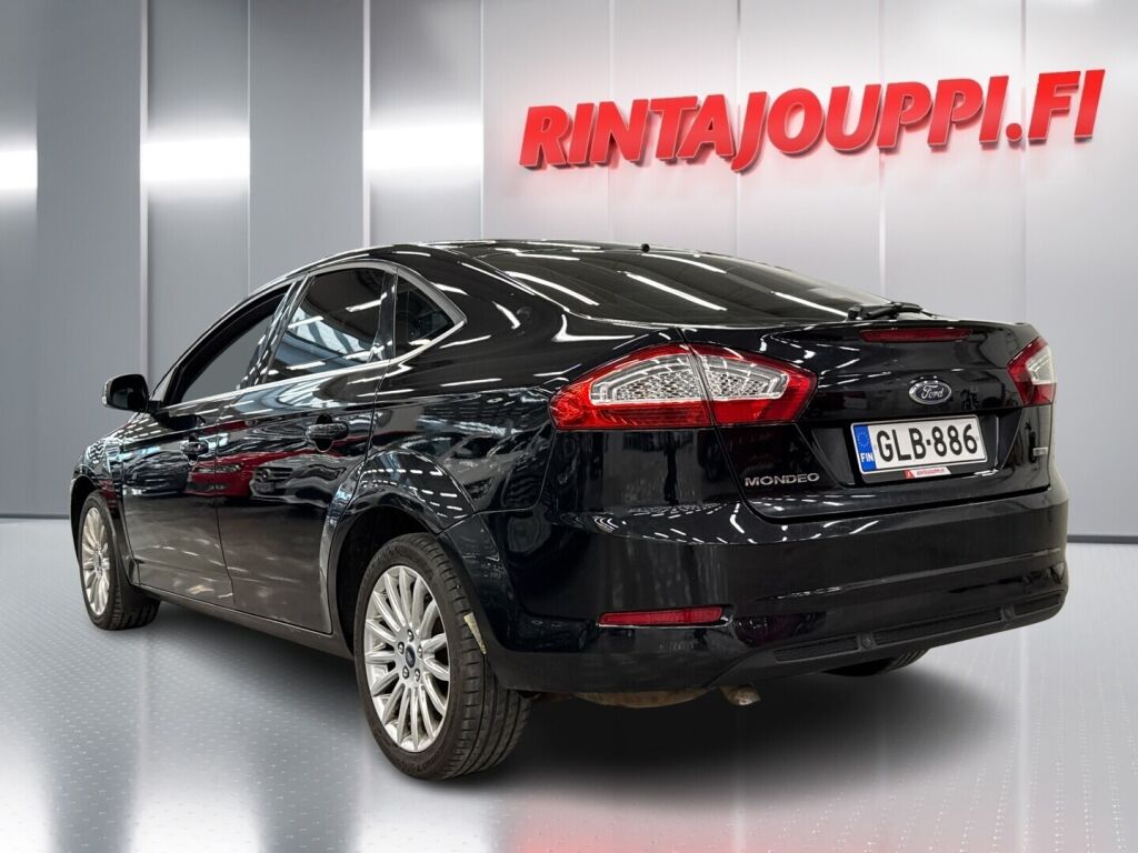 Ford Mondeo 2014 Musta