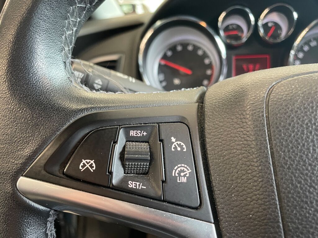 Opel Astra 2014 Sininen