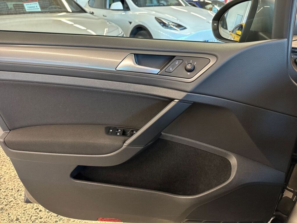 Volkswagen Golf 2014 Harmaa