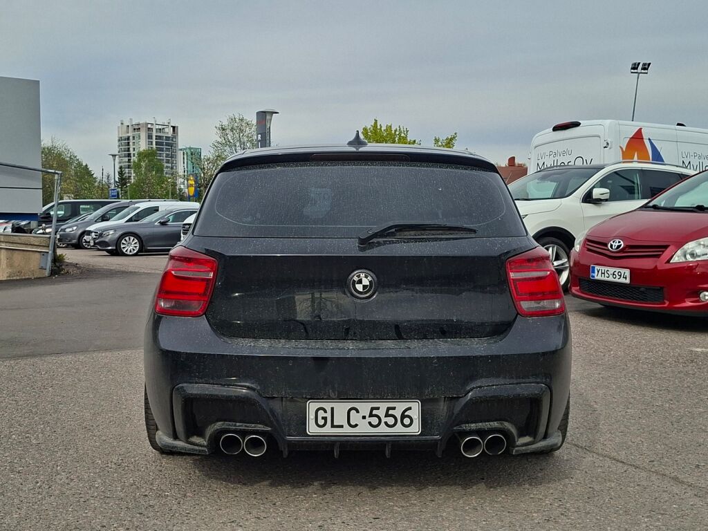 BMW 116 2014 Musta