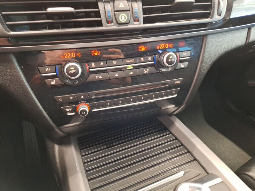 BMW X5 2014 Valkoinen