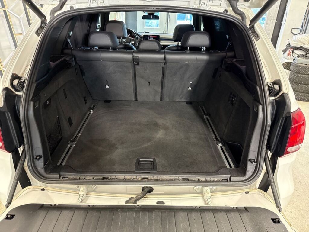 BMW X5 2014 Valkoinen