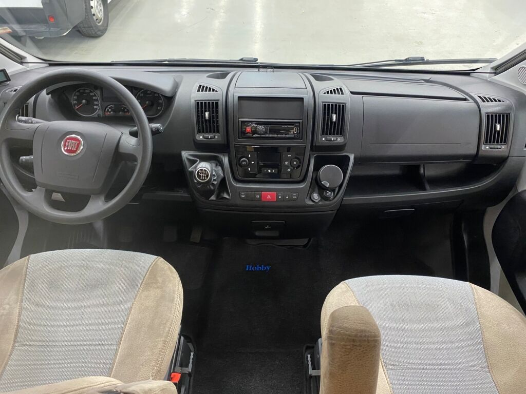 Hobby T65 GE 2014 Valkoinen