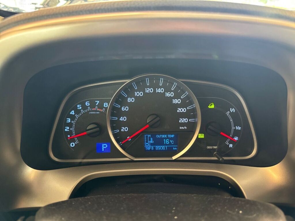 Toyota RAV4 2014 Valkoinen