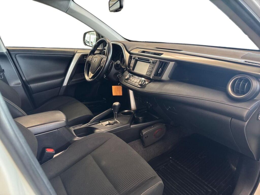 Toyota RAV4 2014 Valkoinen