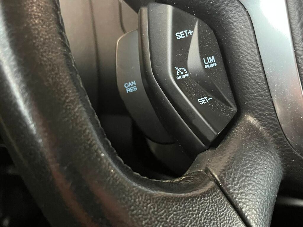 Ford Focus 2014 Harmaa