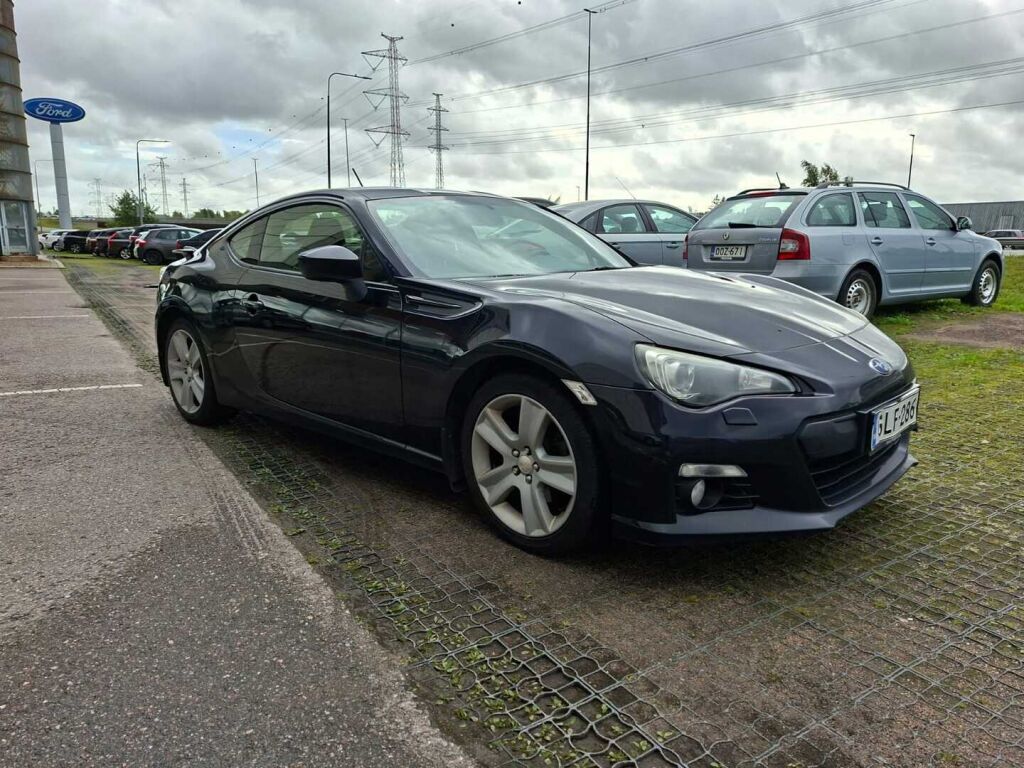 Subaru BRZ 2014 Musta