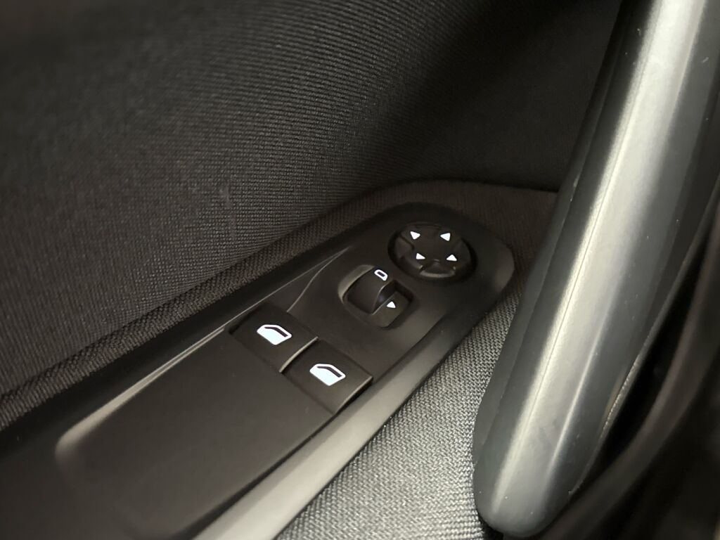 Peugeot 308 2014 Harmaa