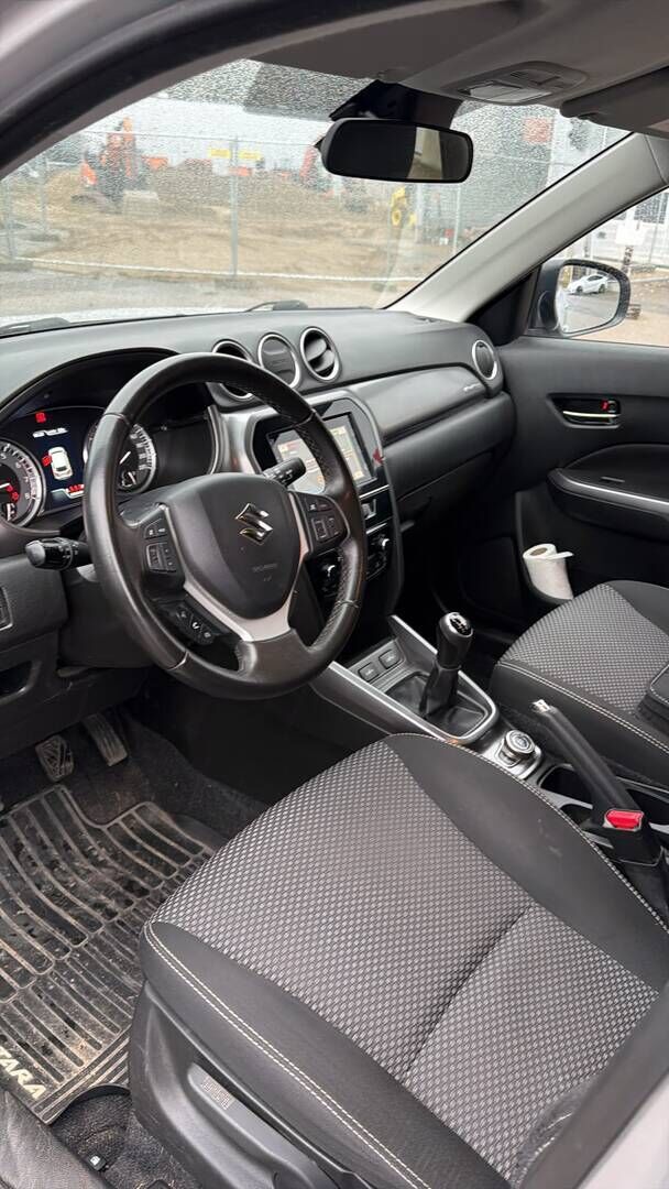 Suzuki Vitara 2019 Hopea