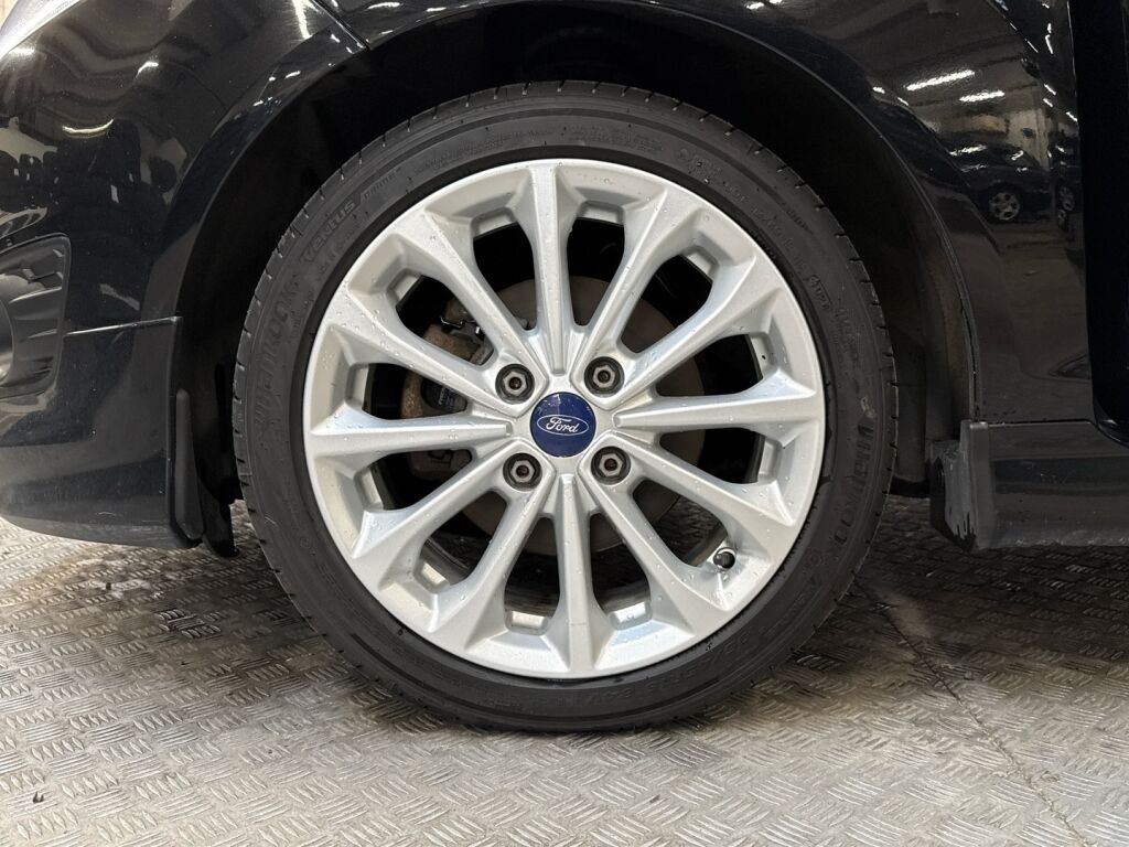 Ford Fiesta Van 2014 Musta