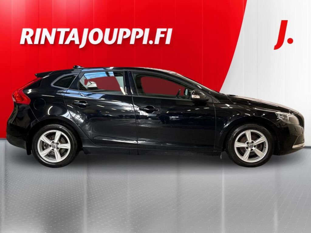 Volvo V40 2014 Musta