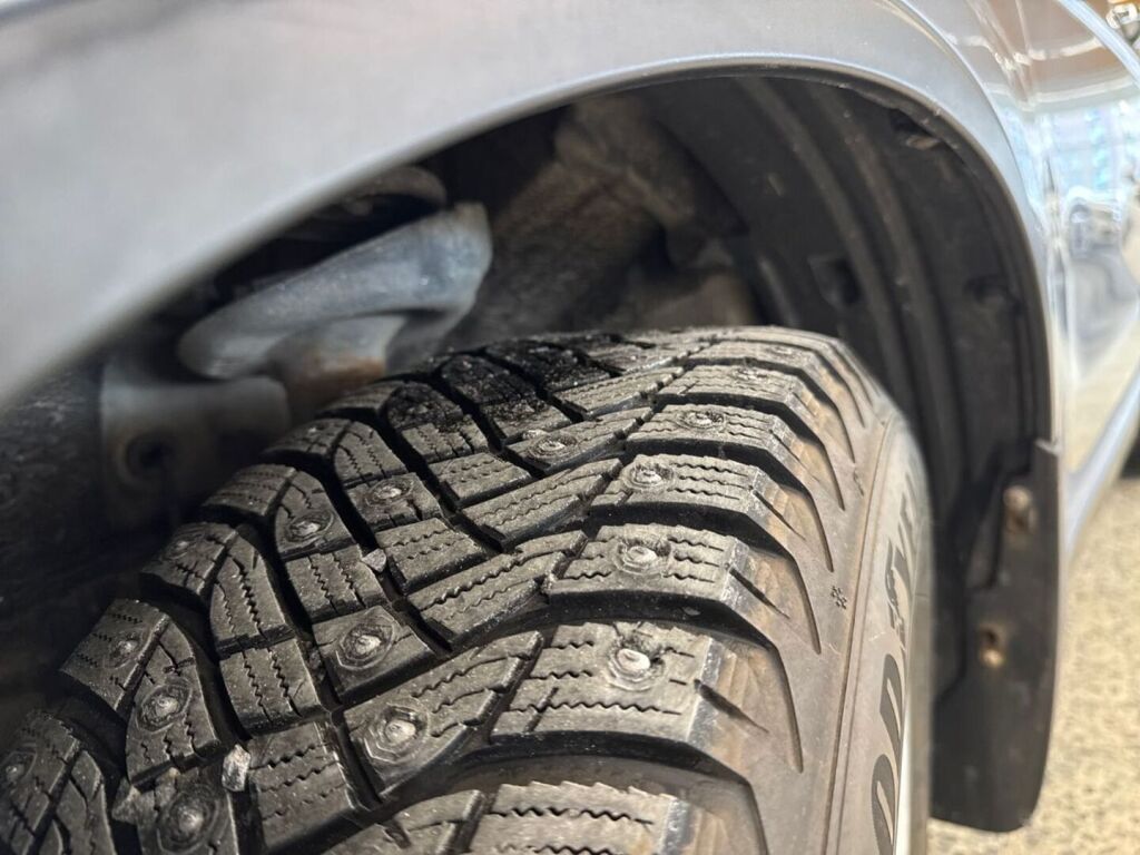 Honda CR-V 2007 Metallinhohto Hopea