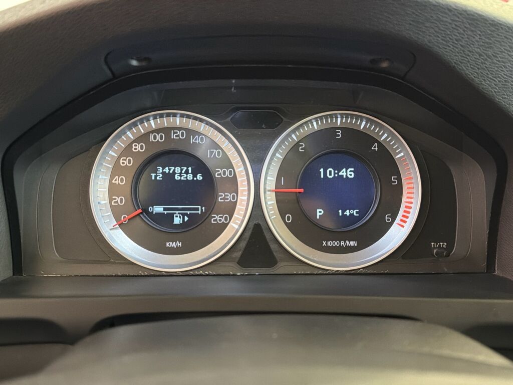 Volvo V60 2011 Harmaa