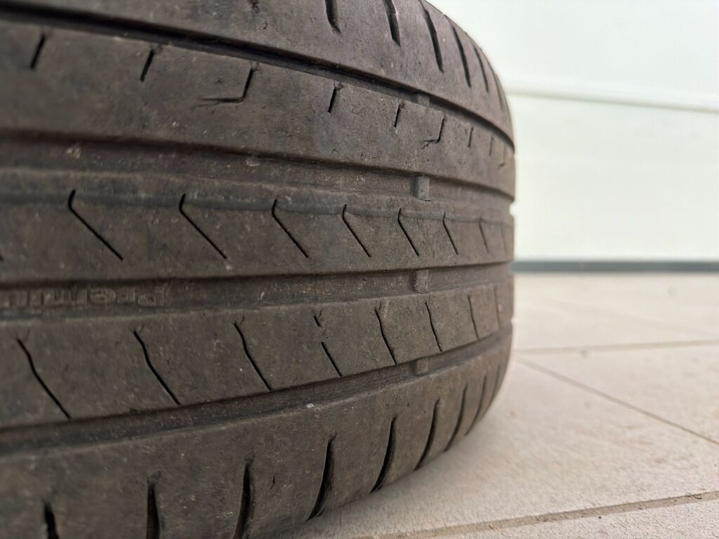 Volvo V60 2011 Harmaa