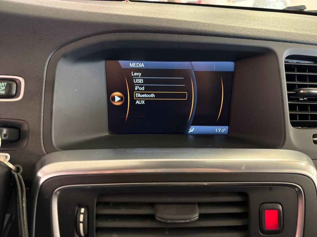 Volvo V60 2011 Harmaa