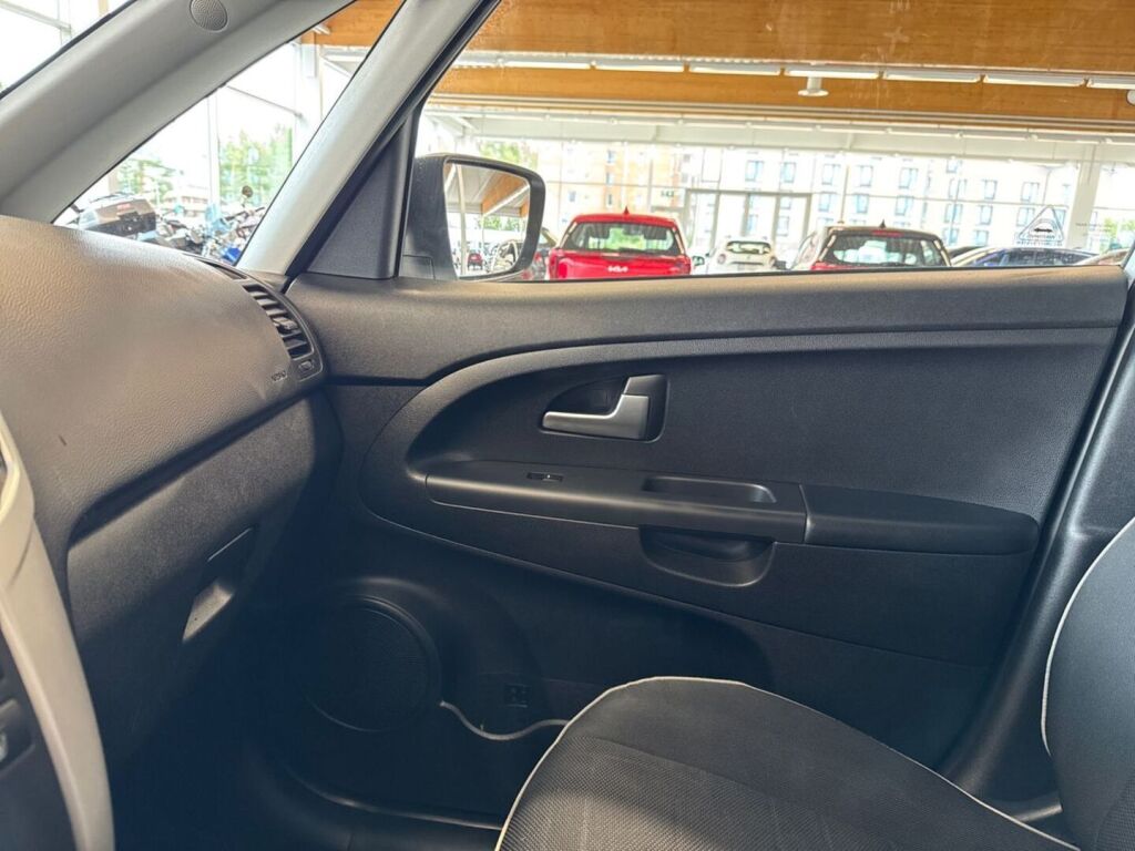 Kia Venga 2014 Valkoinen