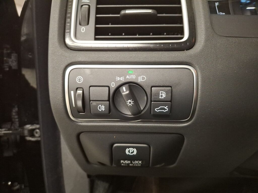 Volvo S80 2014 Musta