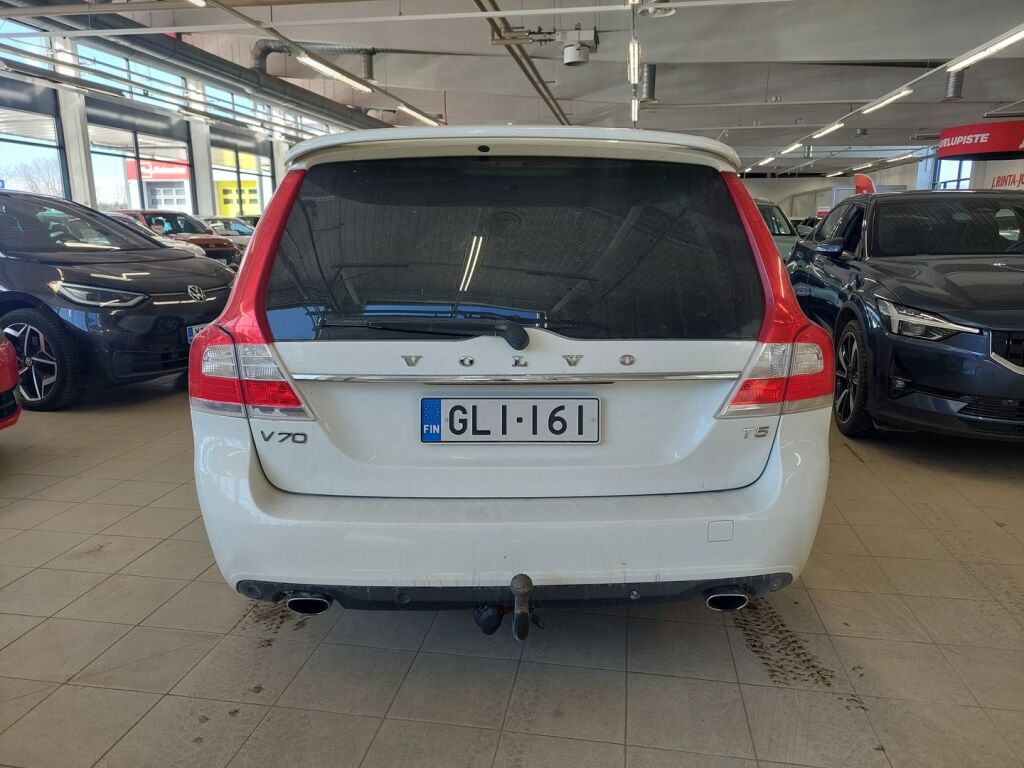 Volvo V70 2014 Valkoinen