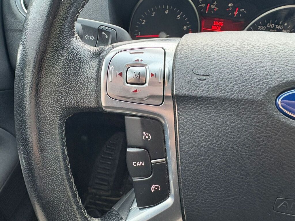 Ford MONDEO 2014 Musta