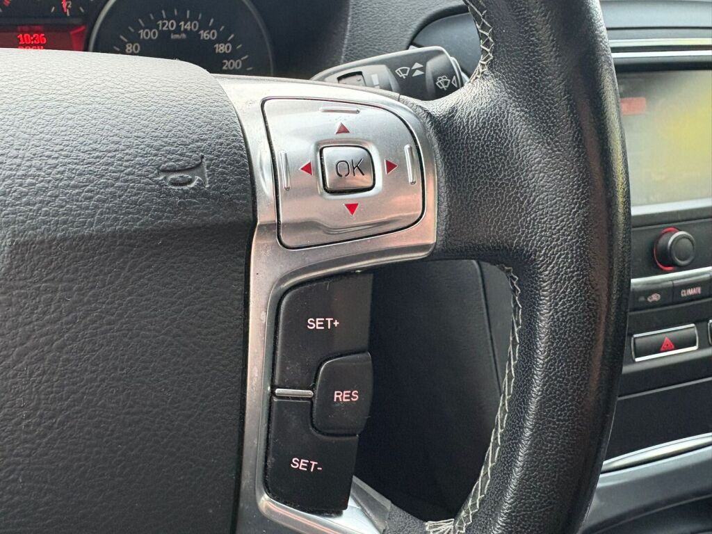 Ford MONDEO 2014 Musta