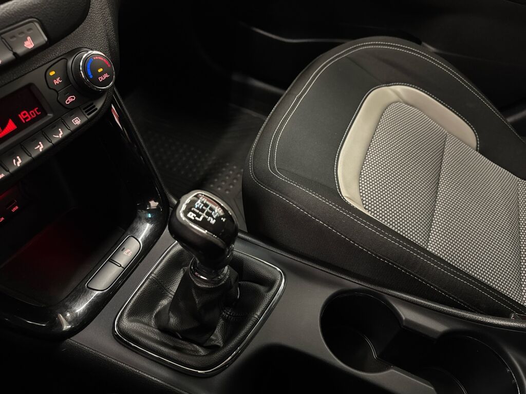 Kia Ceed 2014 Harmaa