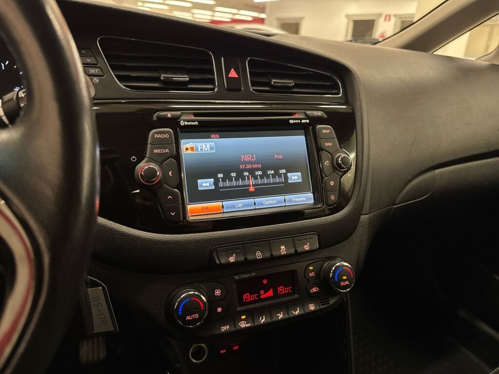 Kia Ceed 2014 Harmaa