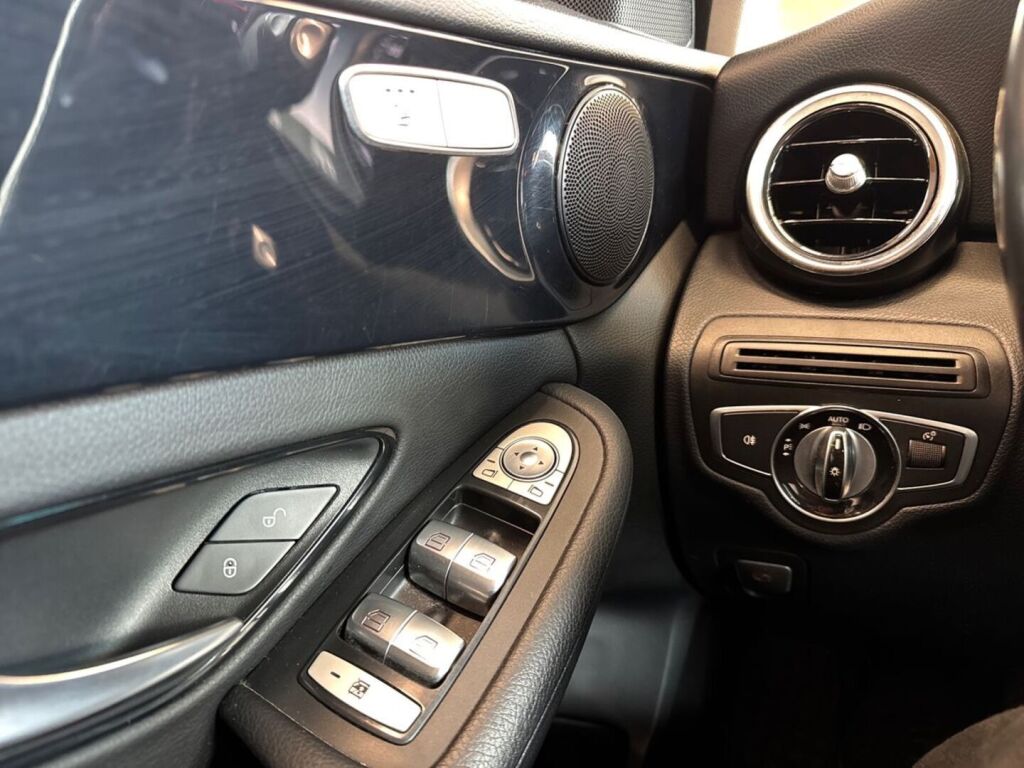 Mercedes-Benz C 2014 Harmaa