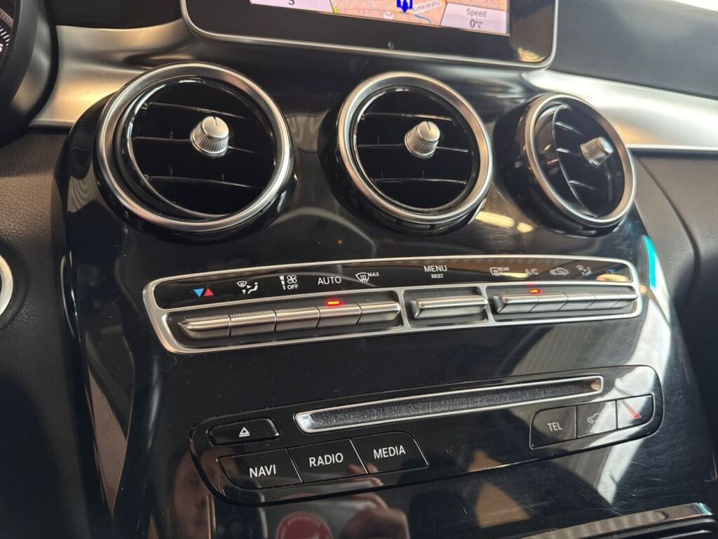 Mercedes-Benz C 2014 Harmaa