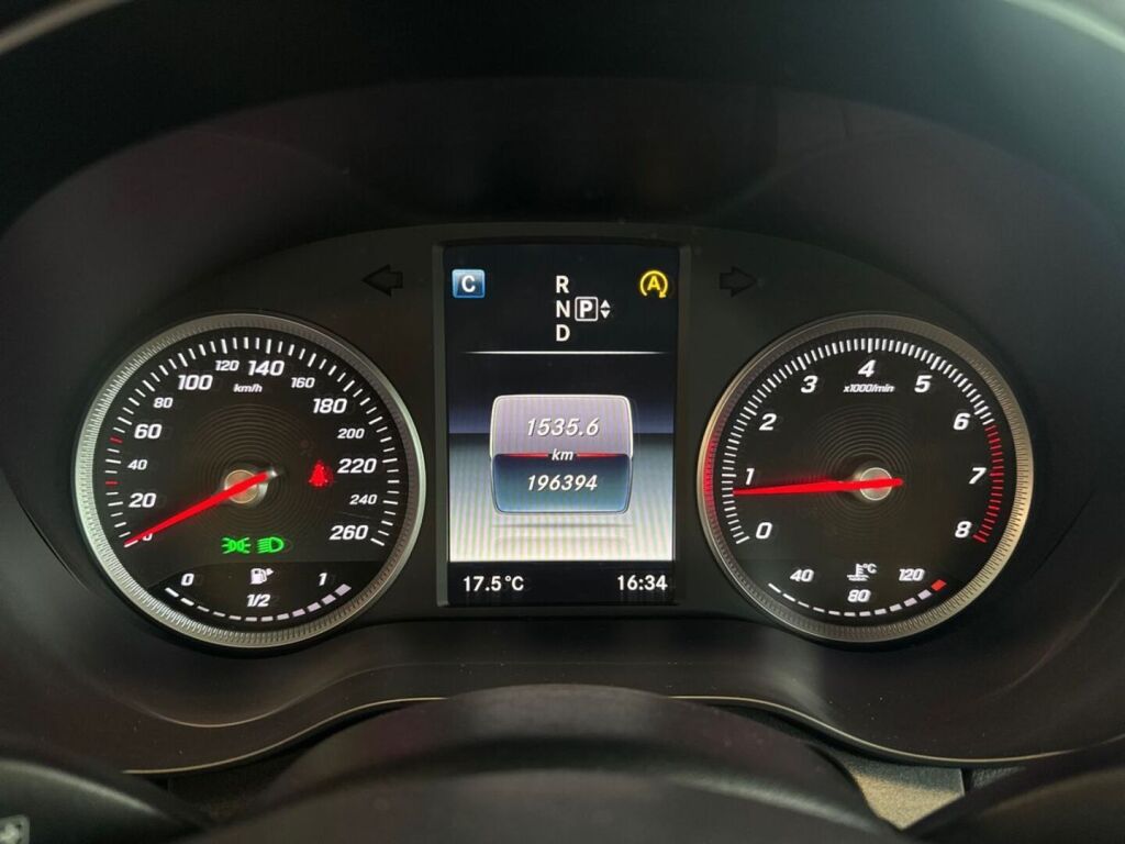 Mercedes-Benz C 2014 Harmaa