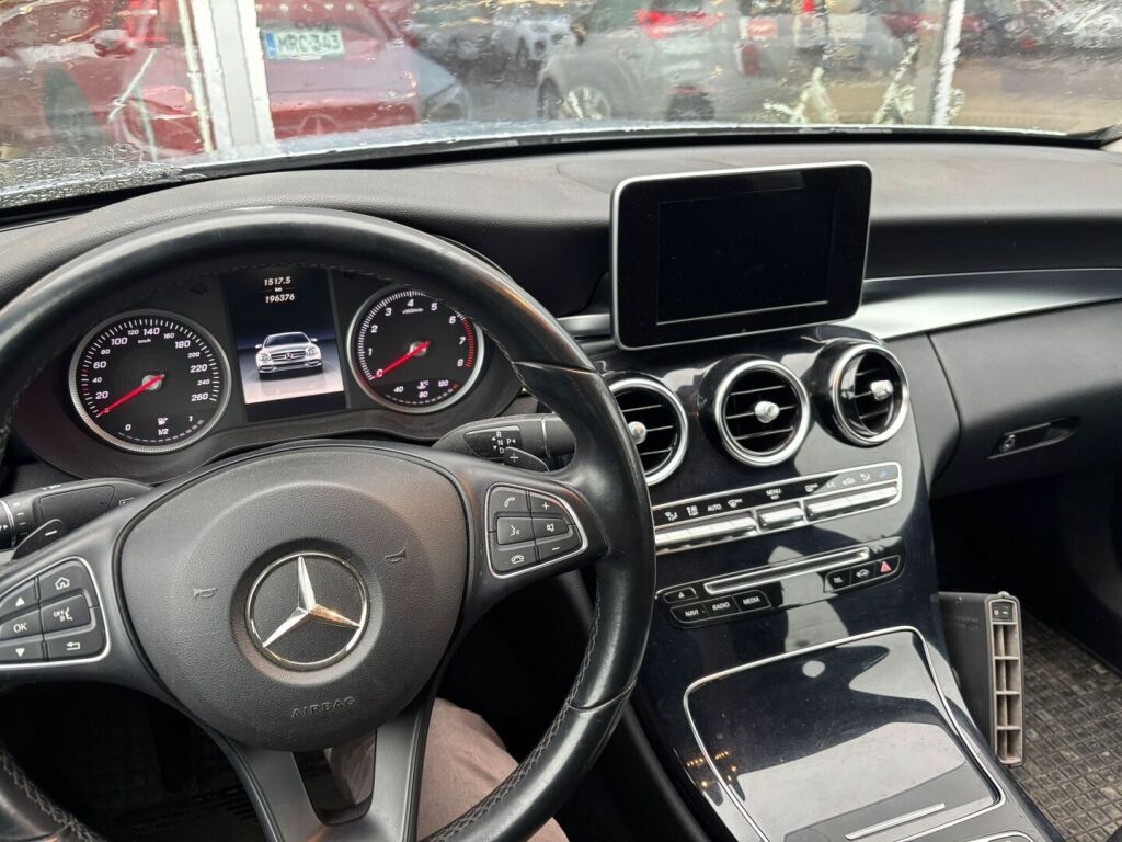 Mercedes-Benz C 2014 Harmaa