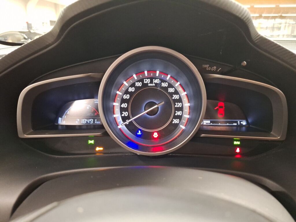 Mazda Mazda3 2014 Punainen