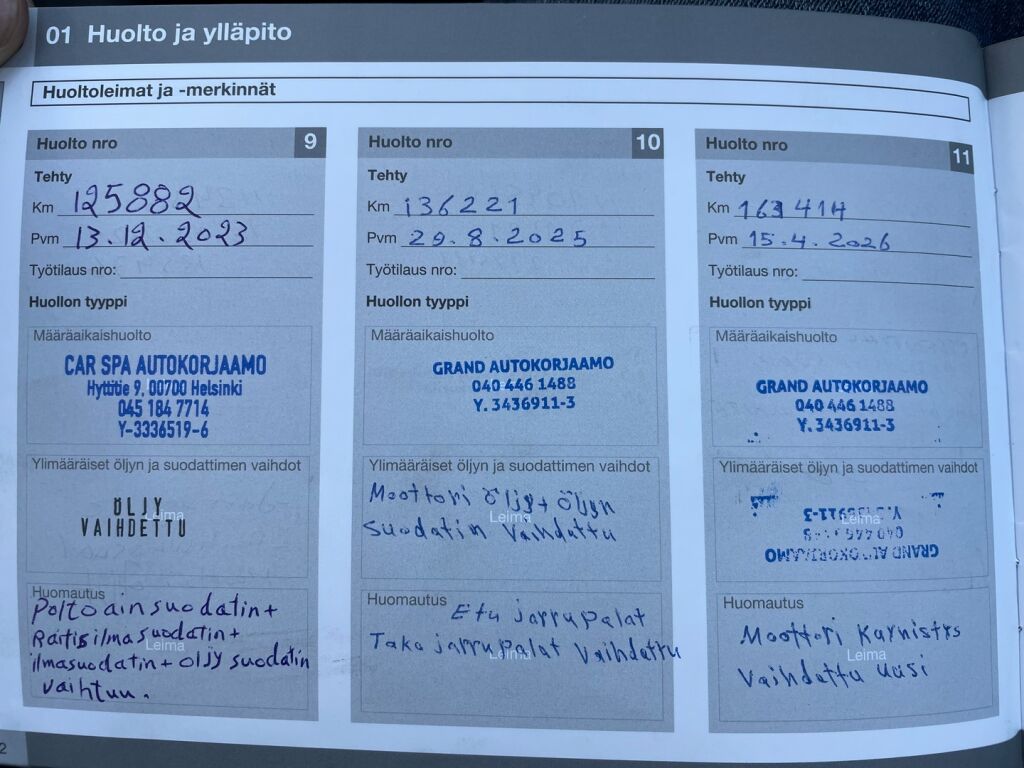 Volvo V40 2014 Musta