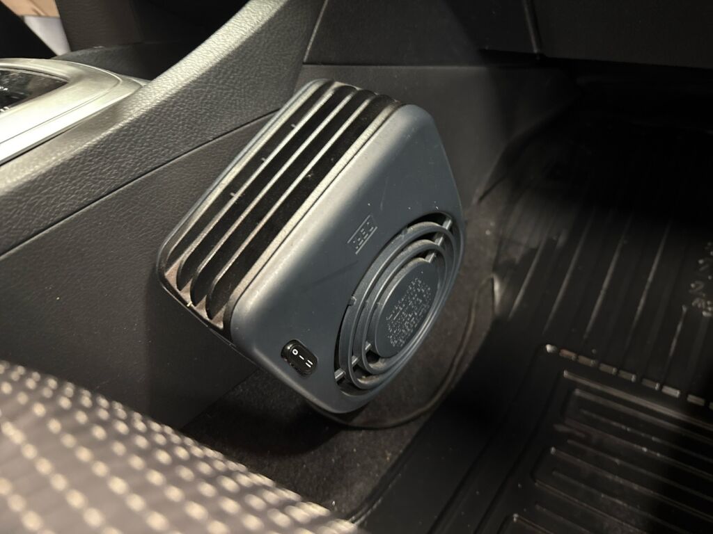 Toyota Auris 2014 Ruskea (beige)