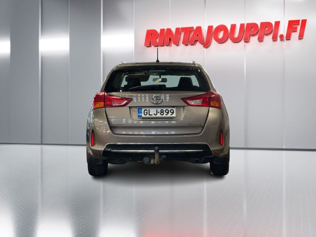 Toyota Auris 2014 Ruskea (beige)