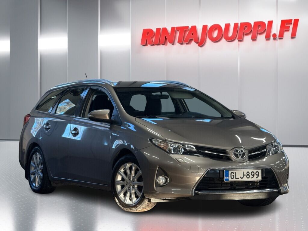 Toyota Auris 2014 Ruskea (beige)