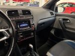 Volkswagen Polo 2015 Sininen