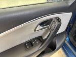 Volkswagen Polo 2015 Sininen