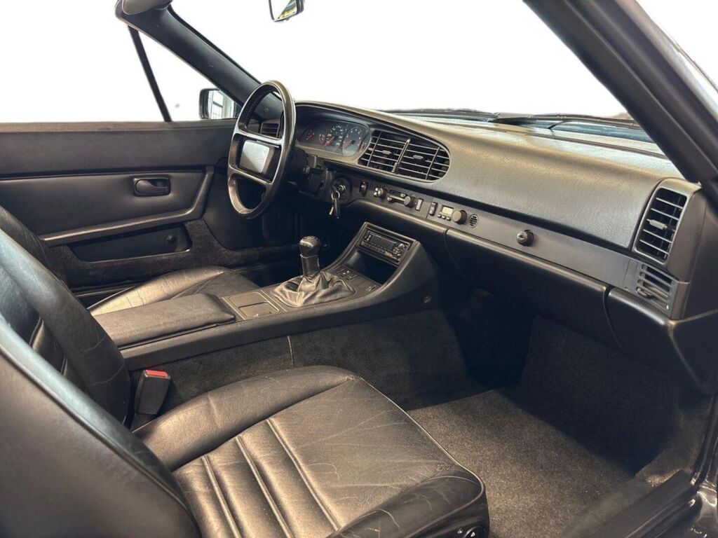 Porsche 944 1991 Musta