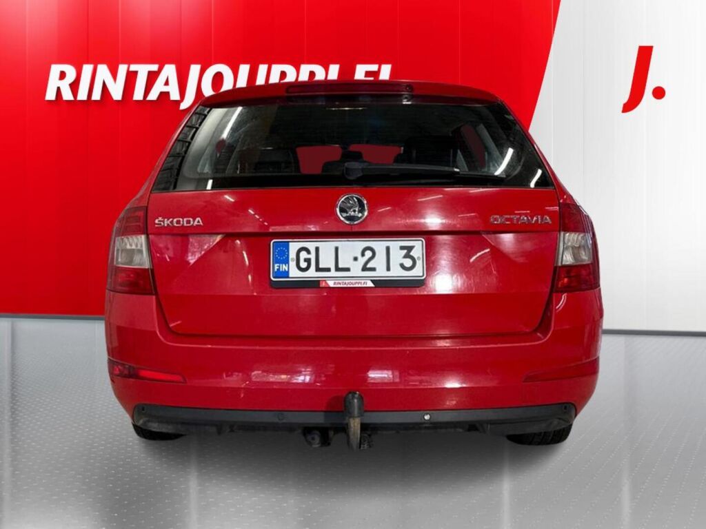Skoda Octavia 2015 Punainen
