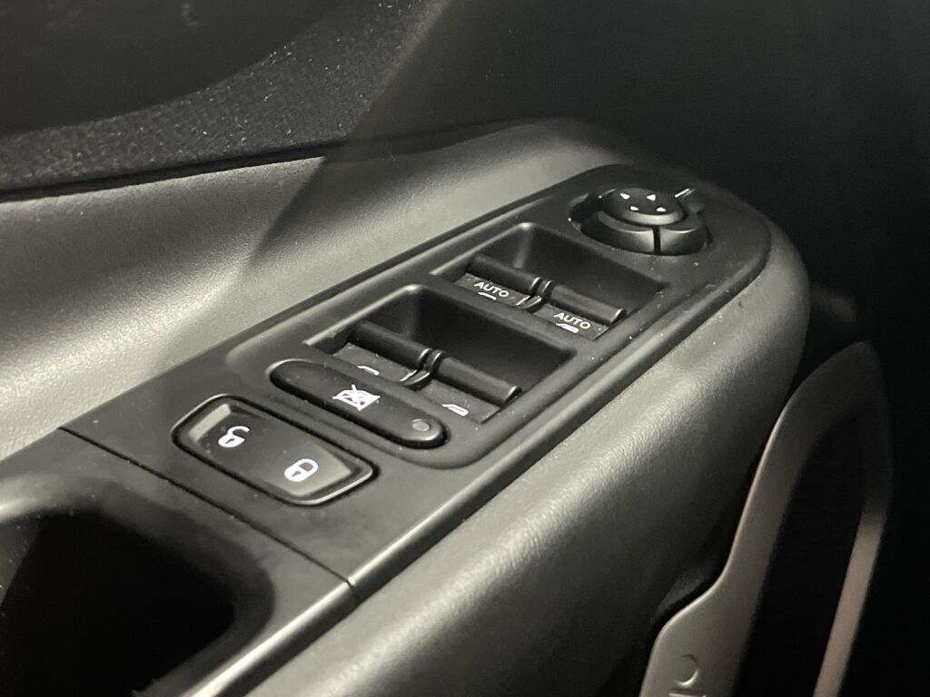 Jeep Renegade 2015 Harmaa