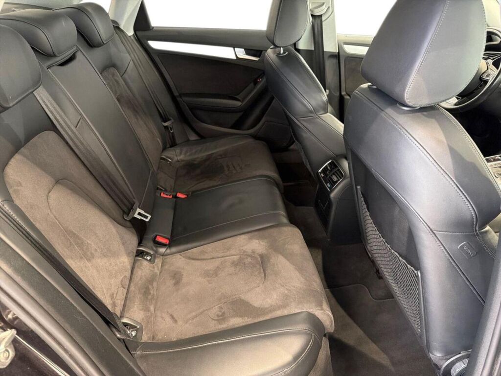 Audi A4 2015 Harmaa