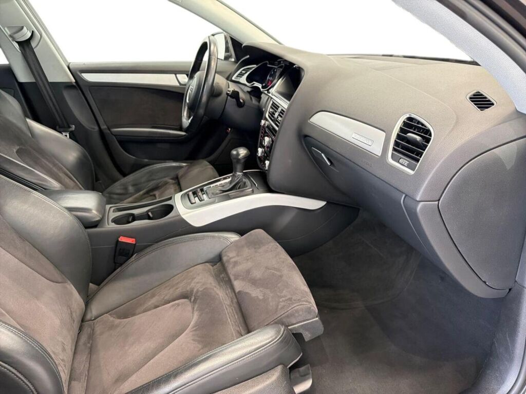 Audi A4 2015 Harmaa
