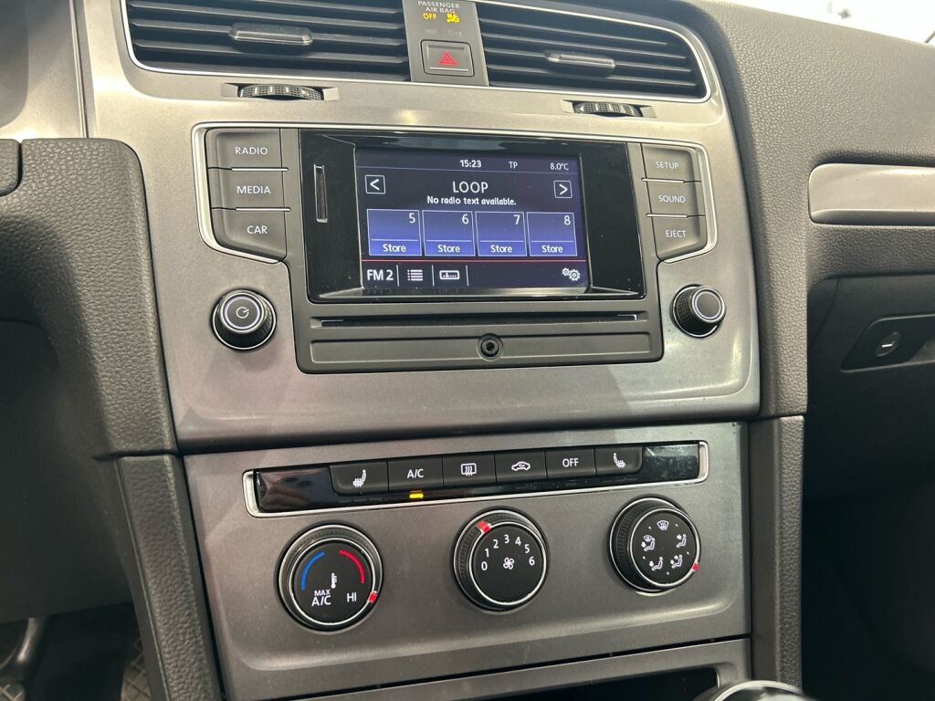 Volkswagen Golf 2015 Sininen