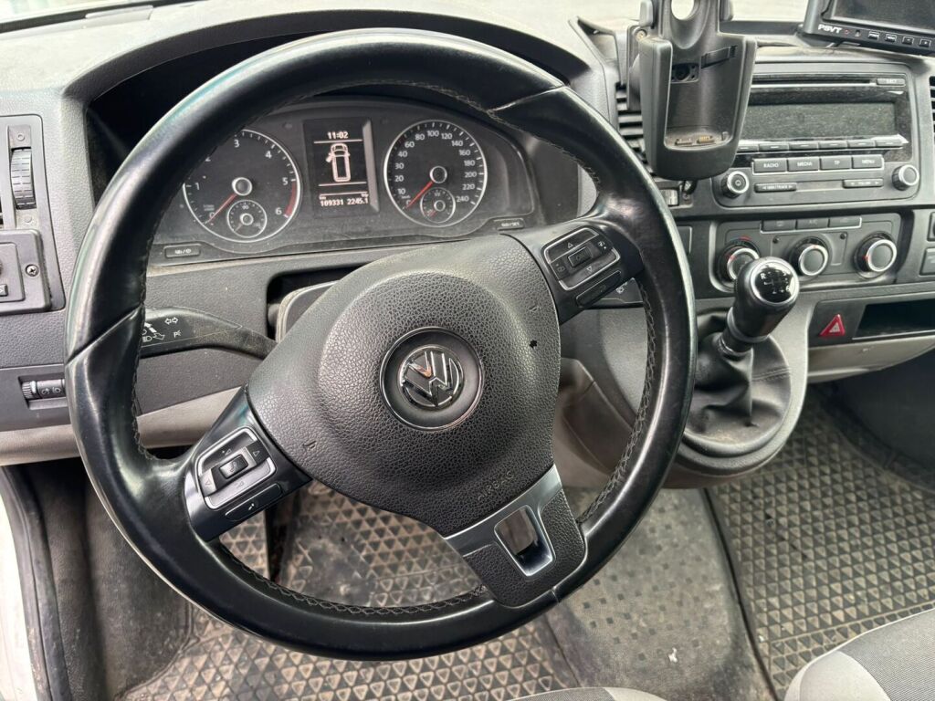 Volkswagen Transporter 2015 Valkoinen