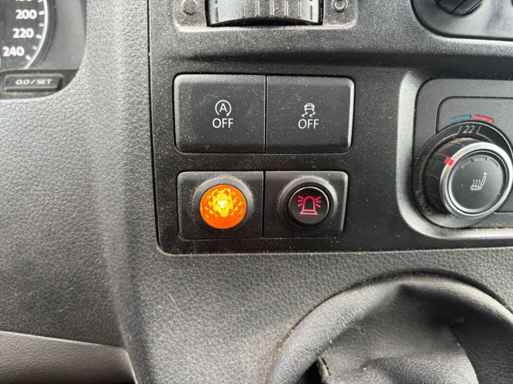 Volkswagen Transporter 2015 Valkoinen