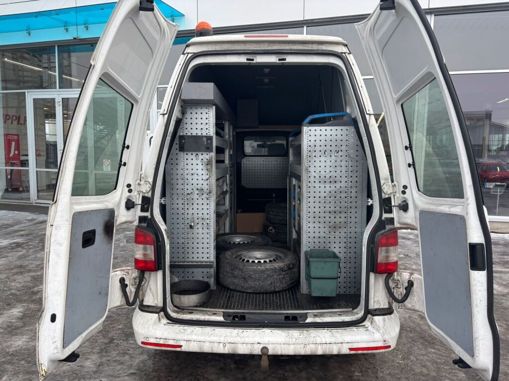 Volkswagen Transporter 2015 Valkoinen