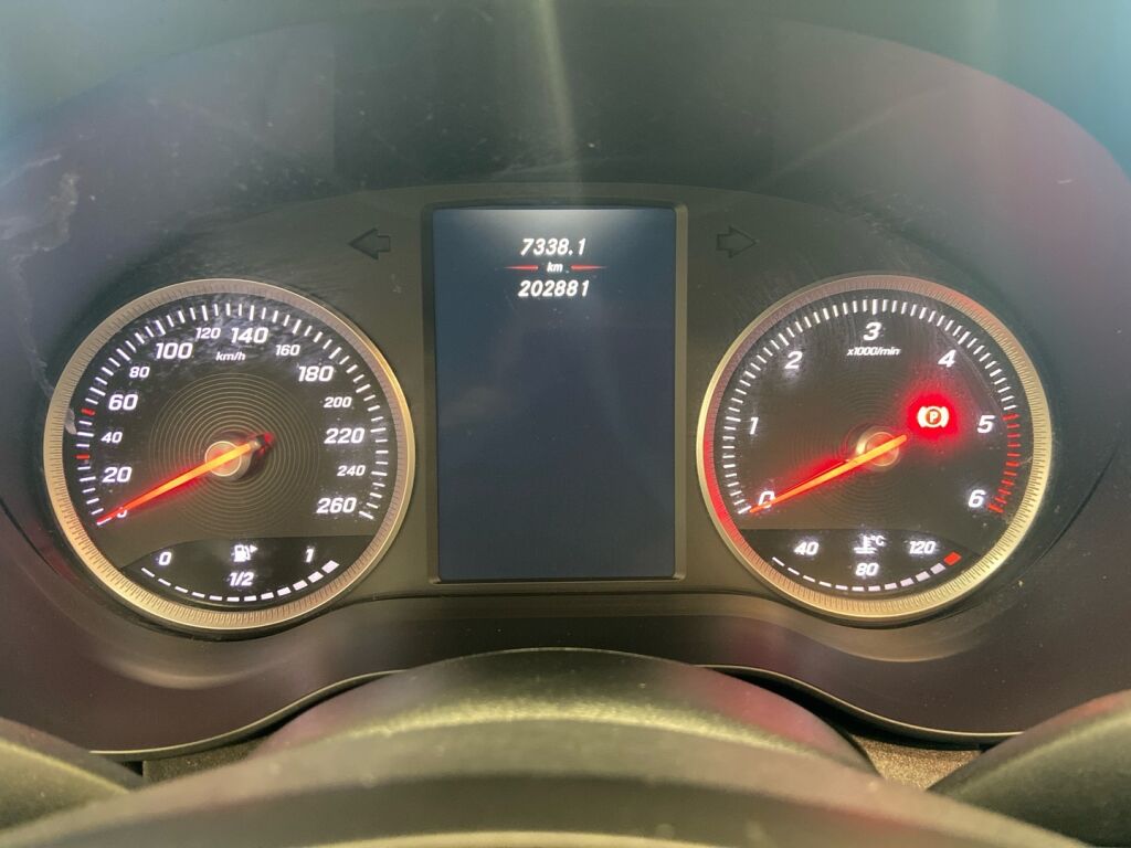 Mercedes-Benz C 2015 Harmaa