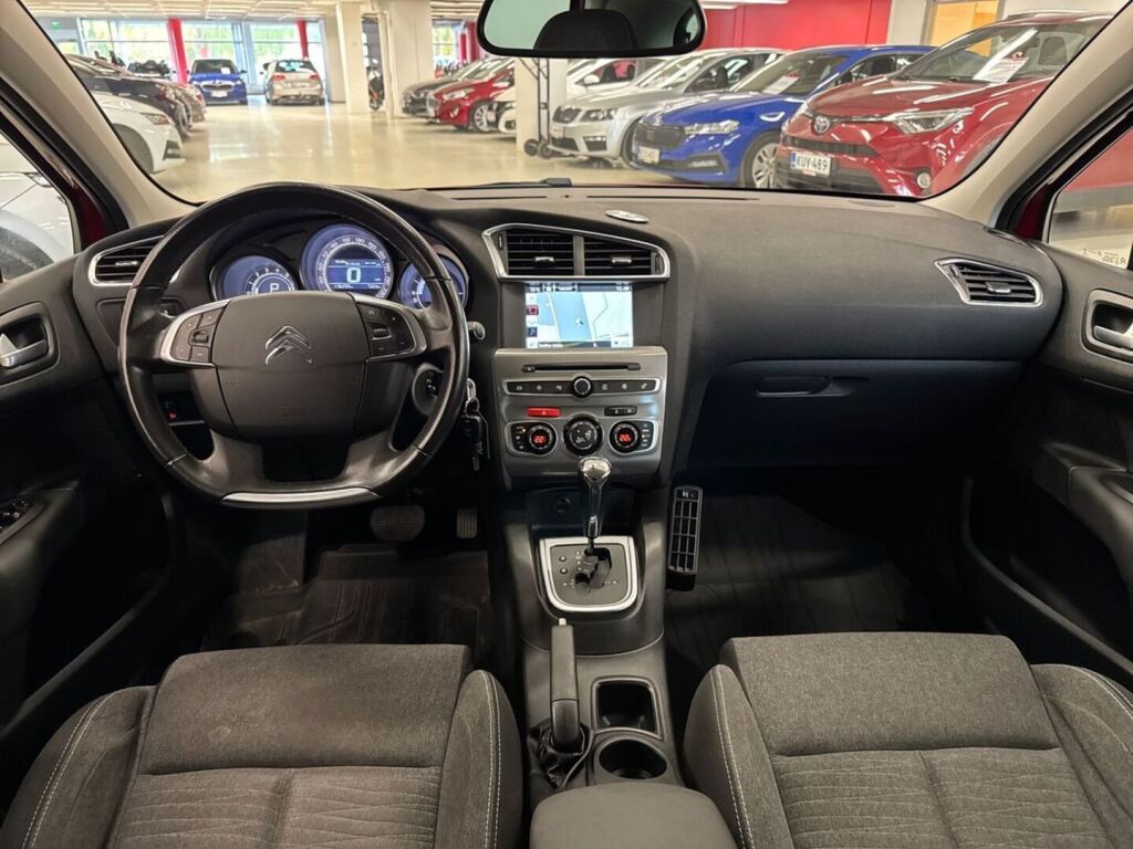Citroen C4 2015 Punainen