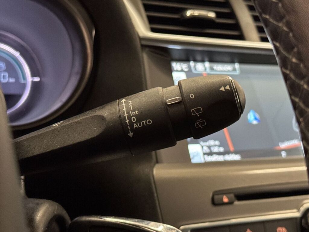 Citroen C4 2015 Punainen